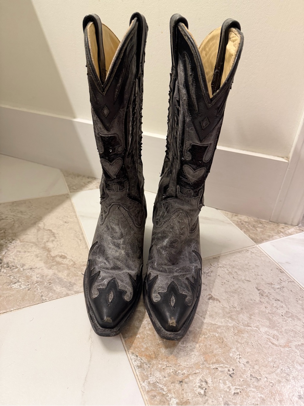 Women's Black Lace-Up Western Boots with Embroidered Detail